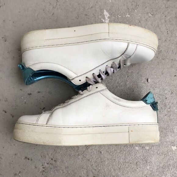 Givenchy  sneakers - Picture 2 of 7